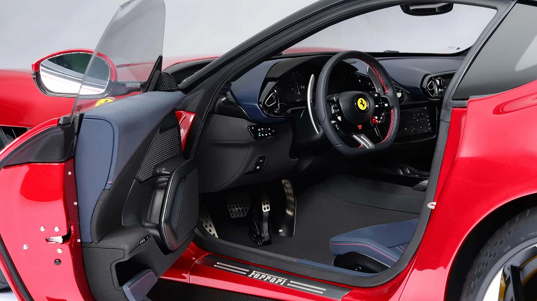 Одни из самых «дешёвых» Ferrari по цене доступных китайских кроссоверов. Представлены уникальные модели Ferrari 12Cilindri