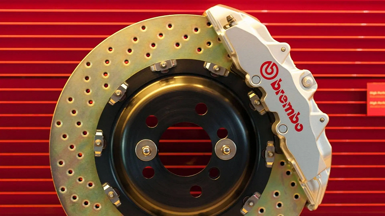 Самая крупная сделка в истории Brembo. Теперь компания будет выпускать и гоночные компоненты подвески для машин и мотоциклов