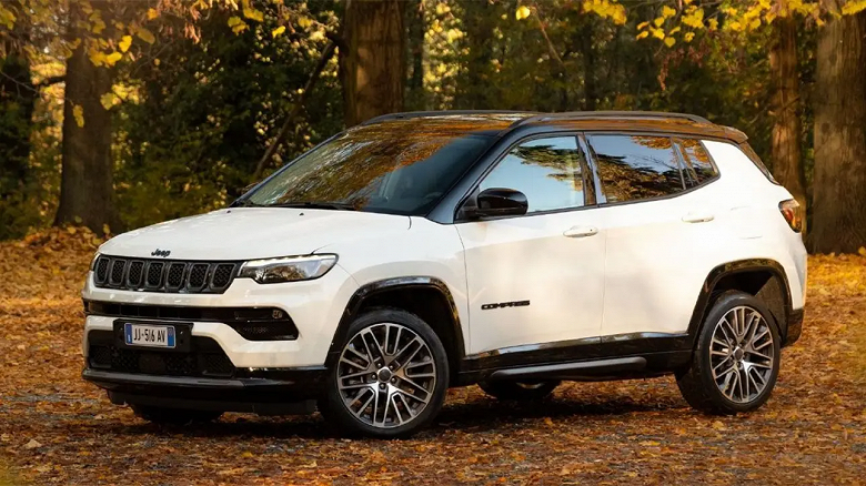 Представлен Jeep Compass 2025. Объявлены цены