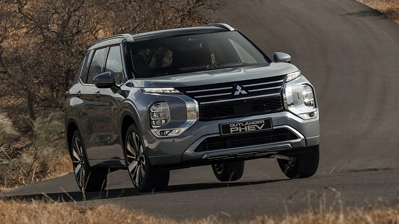 Представлен Mitsubishi Outlander PHEV First Edition