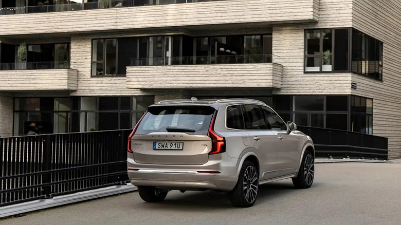 Представлен Volvo XC90 2025