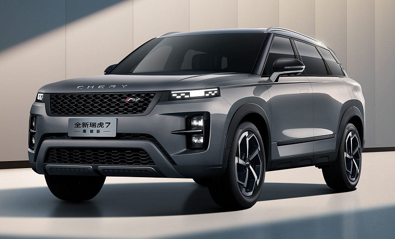 «Range Rover Evoque для бедных» вышел в Китае. Стартовали продажи Tiggo 7 High Energy Edition, он стоит всего 15 тыс. долларов