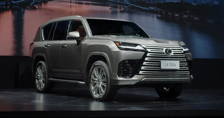 Премиум-Land Cruiser нового поколения. Lexus LX 700h показали вживую, объявлены цены